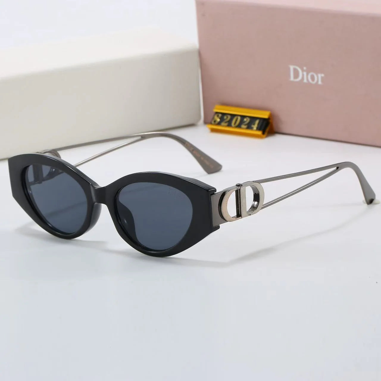 Fashion hot 7 color sunglasses 82024