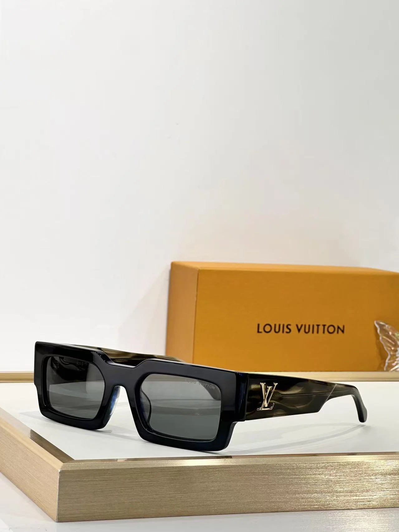 Fashion hot 7 color sunglasses